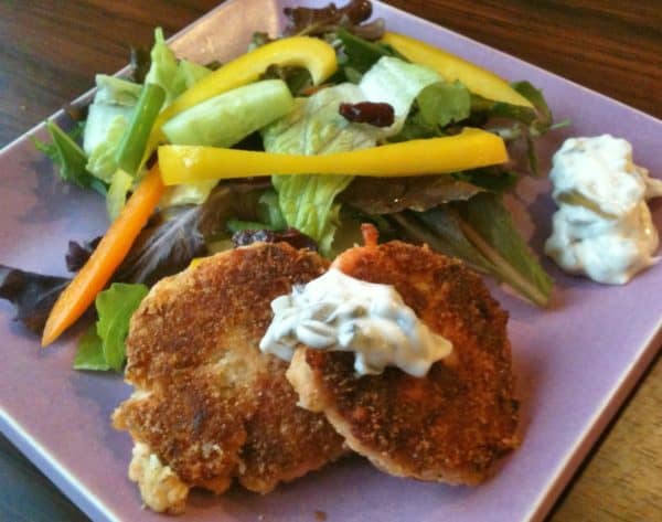 Crispy Salmon Cakes - Juggling with Julia