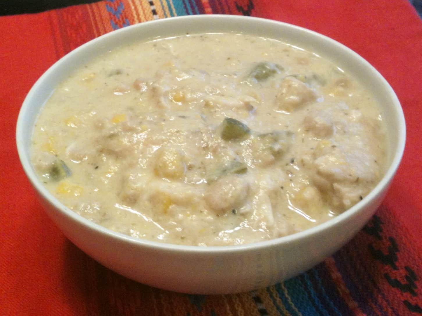 White Chicken Chili with Greek Yogurt - Juggling with Julia